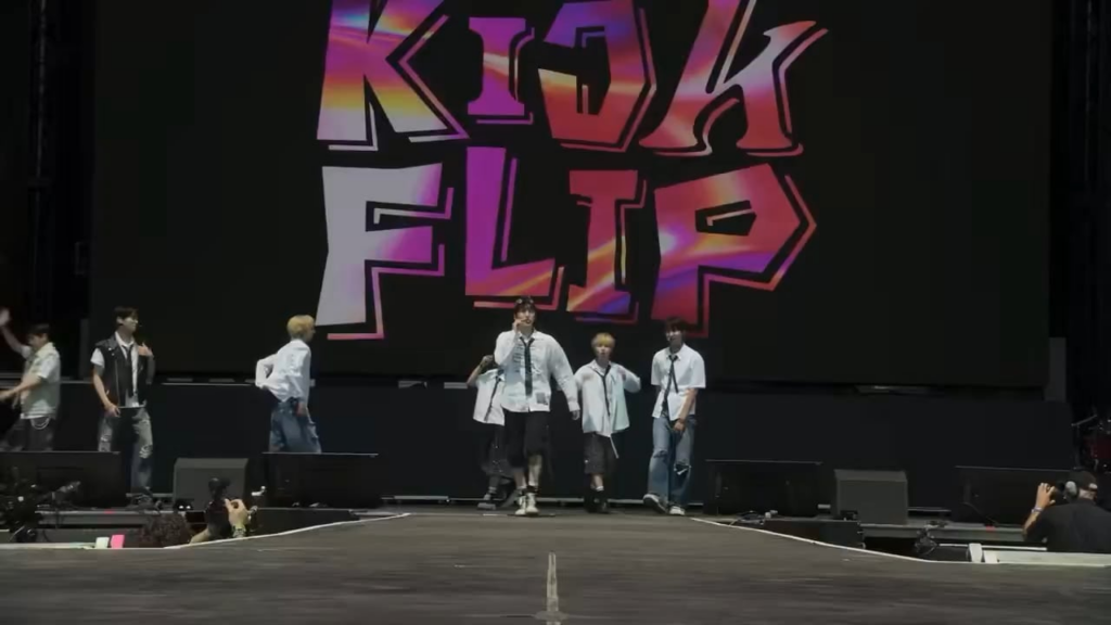 250802 (Minaron) Godmitzu Twitter Update - "Kickflip أداء مرتين يشعر بالخصوصية ومثل ooh -ahh لمجموعة Lollapalooza اليوم."