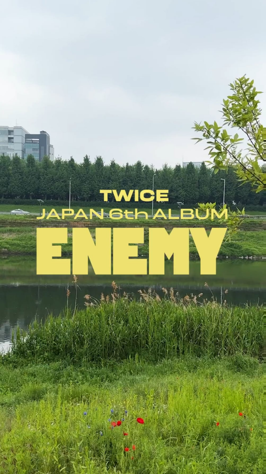 250822 Japan Twitter Update - مرتين في اليابان الألبوم السادس 『العدو』 2025.08.27 هدية لمرة واحدة من #Nayeon 💝