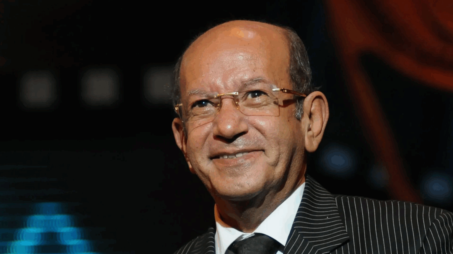 ما سبب إلغاء عزاء الفنان الراحل لطفي لبيب؟ كولومبيا تضبط غواصة ذكية محملة بالكوكايين