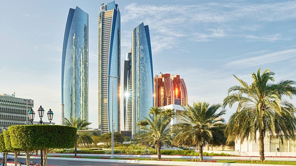 «البلديات والنقل» تُتيح التظلم على المخالفات عبر «تم»