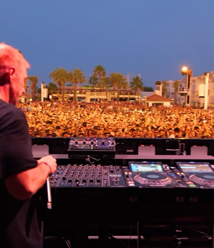 250819 Diplo IG Update w/ Jennie