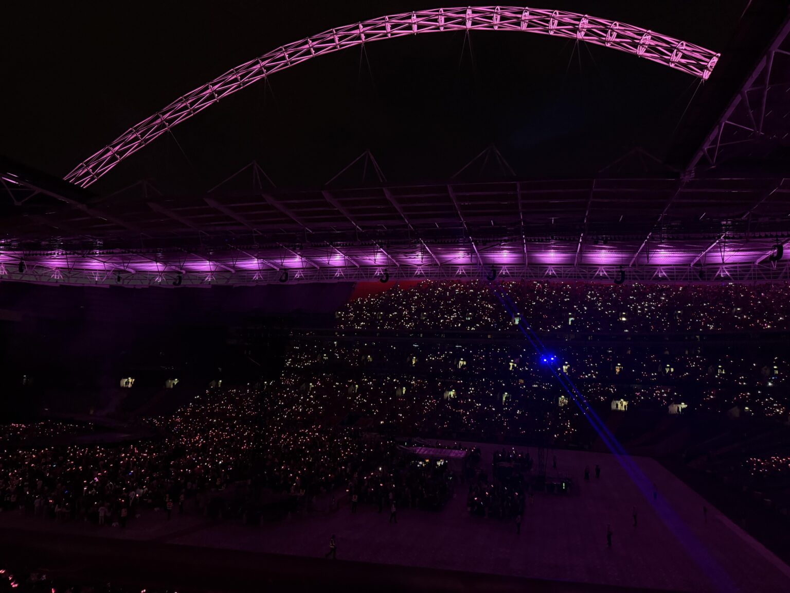 250816 موعد نهائي لندن D2 .. Pure Magic ✨