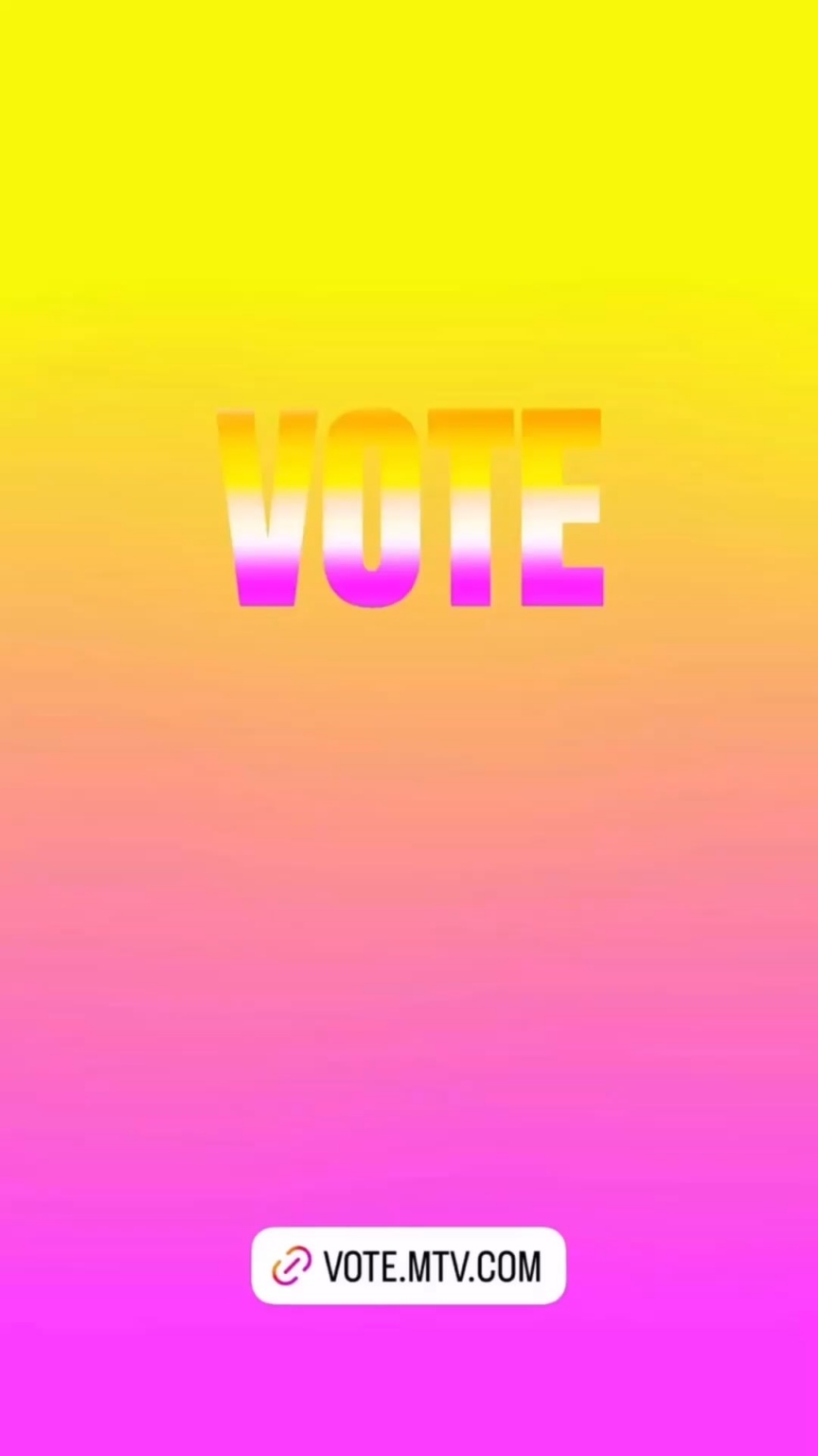 التصويت لصالح Rosé في 2025 MTV VMAs!