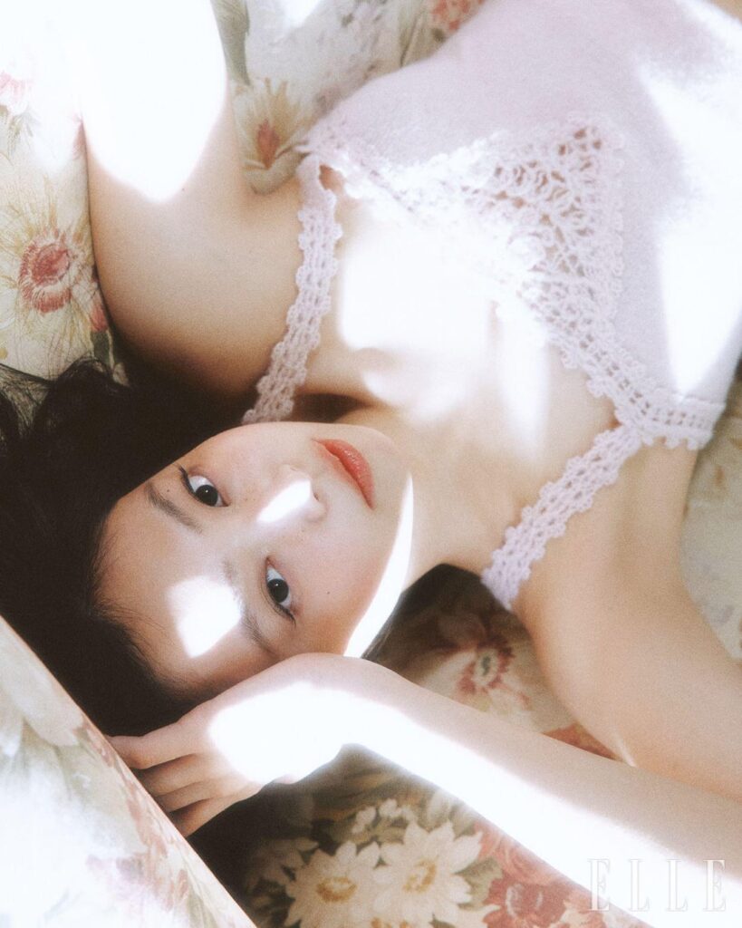 جيني (Blackpink) - Elle Korea X Chanel (August 2025 Issue / Special Edition Pictorial Preview)