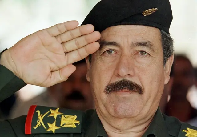 تولى علي حسن المجيد منصب محافظ الكويت