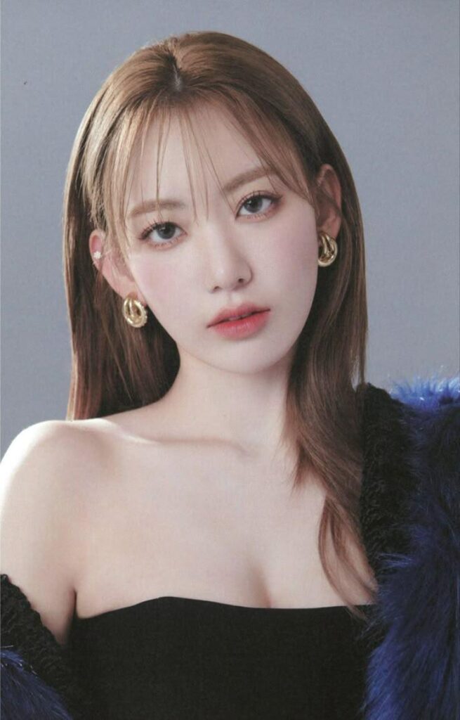 ساكورا - لو سيرافيم