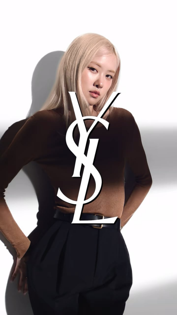 الورد من أجل جمال YSL