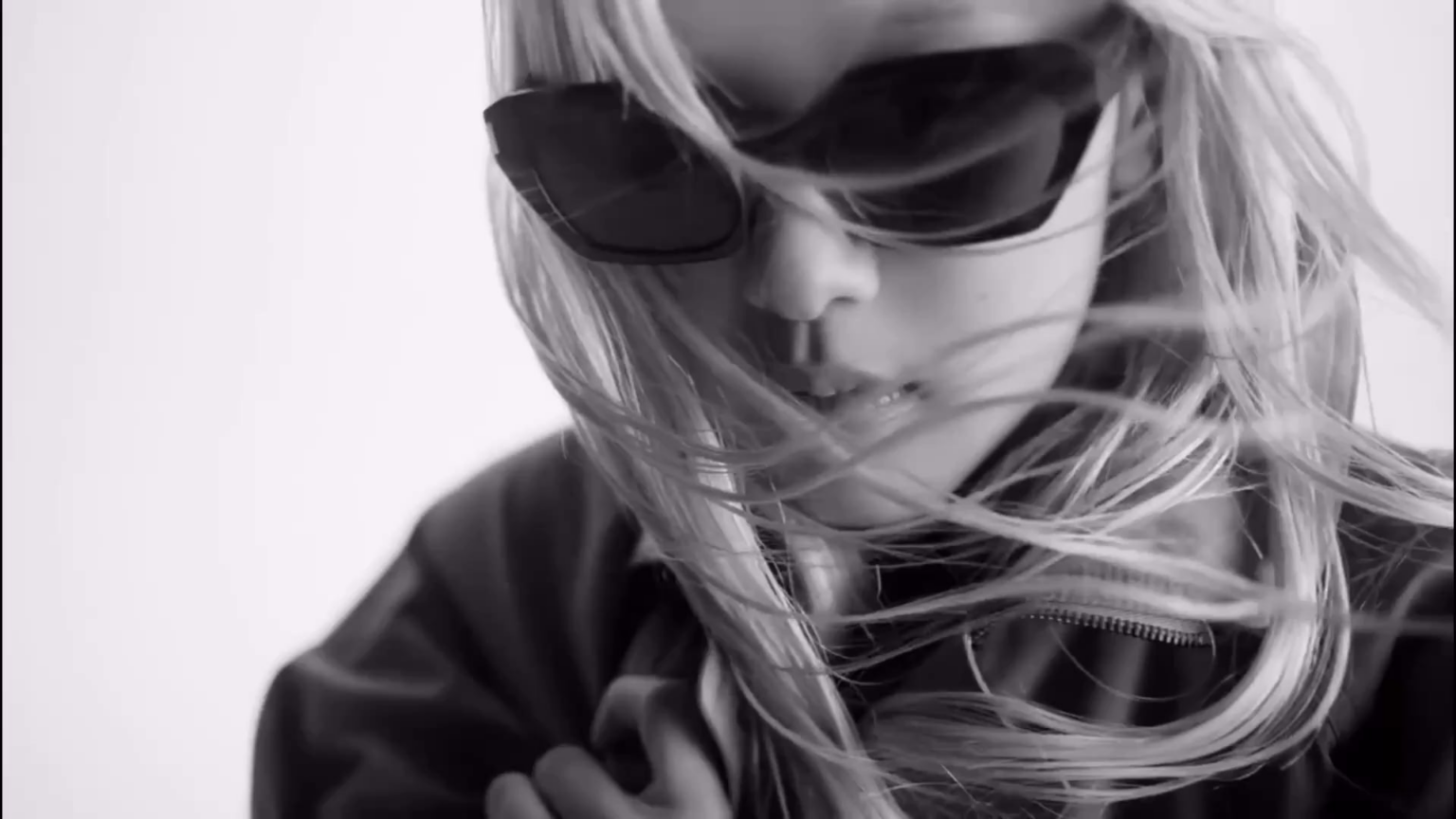 250822 Rosé for Saint Laurent