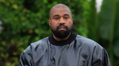 كانييه ويست يتهم تايلور سويفت بمنعه من حضور "السوبر بول"