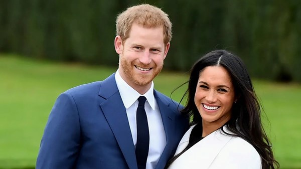 هاري وميغان يعودان إلى الأضواء.. ما مشاريعهما الجديدة مع «نتفليكس»؟ هاري وميغان يعودان إلى الأضواء.. ما مشاريعهما الجديدة مع «نتفليكس»؟