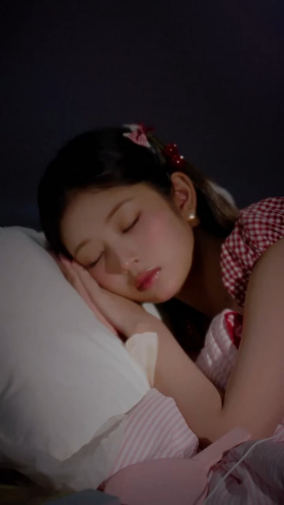 250827 Rei - بداية خاصة صغيرة (Rom'u Love Gleam CF)
