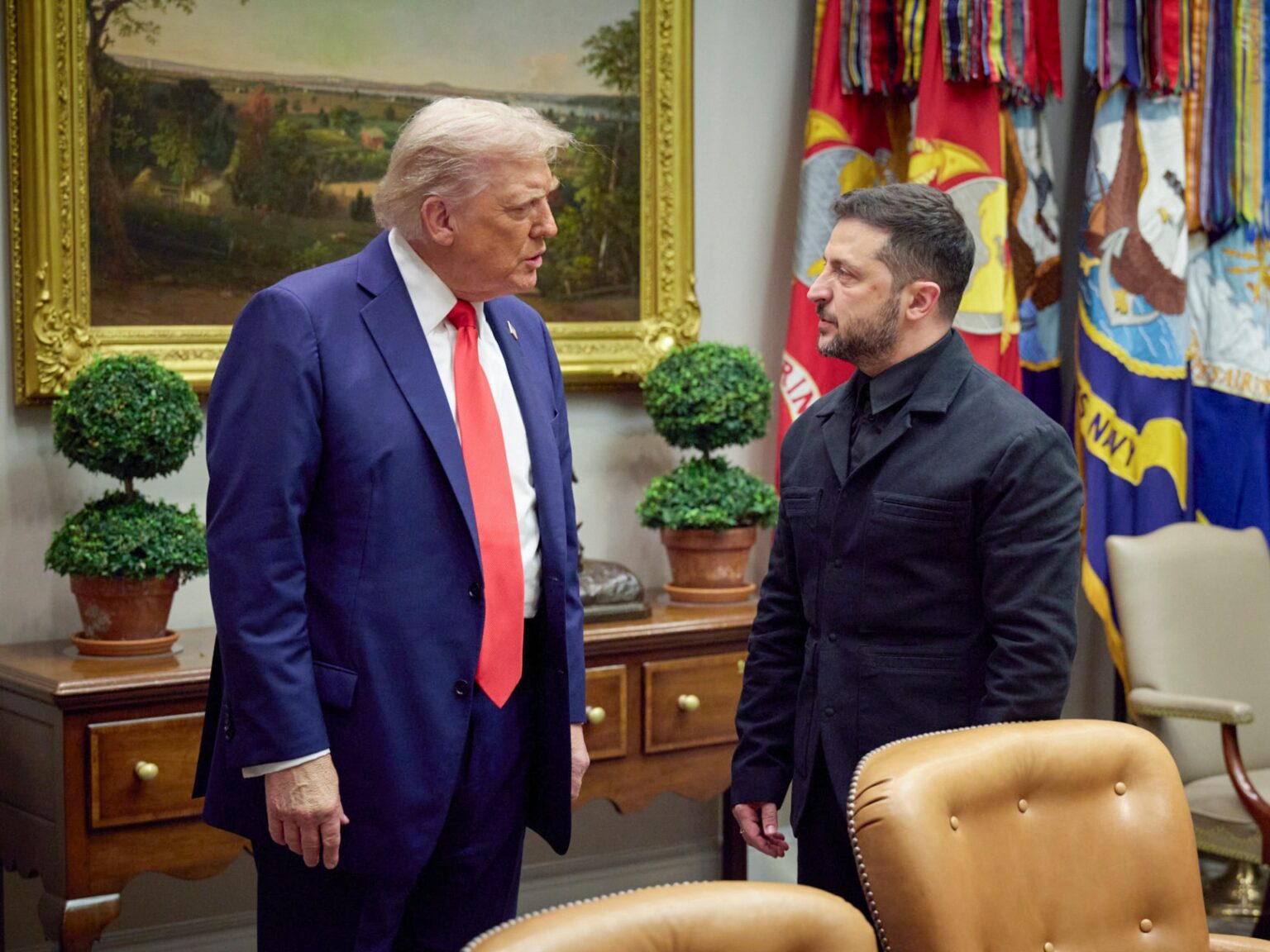 هل هددت واشنطن زيلينسكي إذا لم يرتد “بدلة رسمية”؟ | أخبار هل هددت واشنطن زيلينسكي إذا لم يرتد "بدلة رسمية"؟ | أخبار