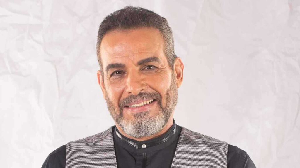 لقطة محرجة لأحمد عبد العزيز تتصدر السوشيال ميديا footer-banner