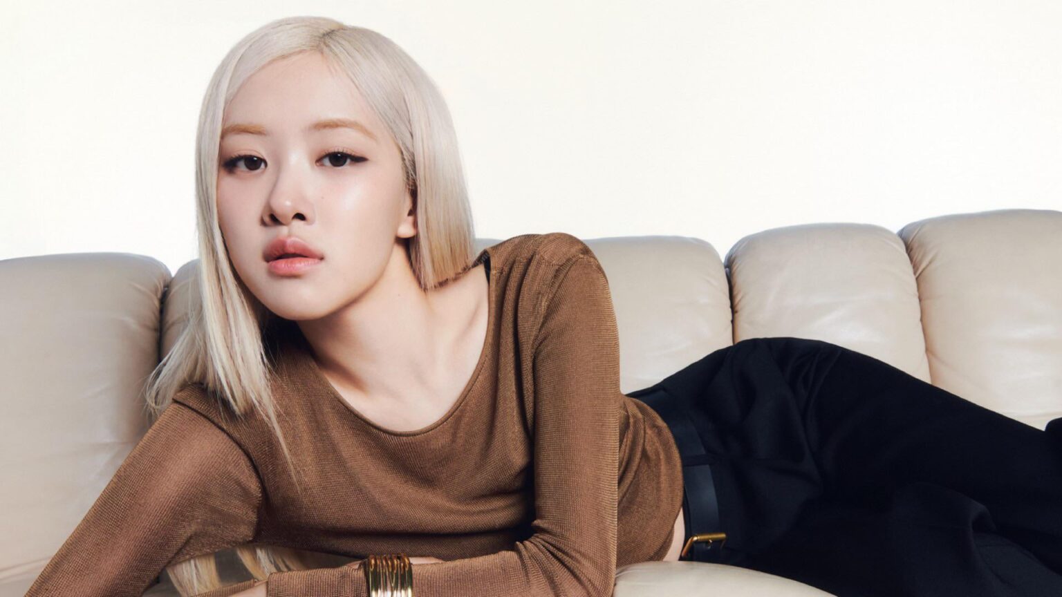 الورد من أجل جمال YSL