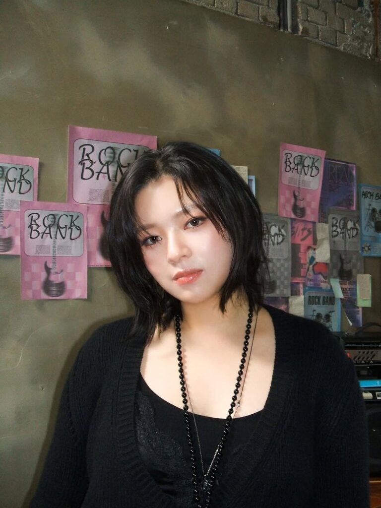 250813 تحديث Instagram في اليابان - مرتين اليابان 6 ألبوم 『العدو』 2025.08.27 الإصدار 「عدو」 ذكريات #jeongyeon💭