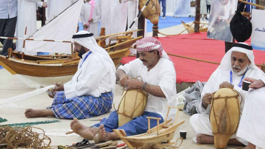 غرفة الشارقة وبلدية دبا الحصن تستعدان لتنظيم مهرجان المالح والصيد البحري