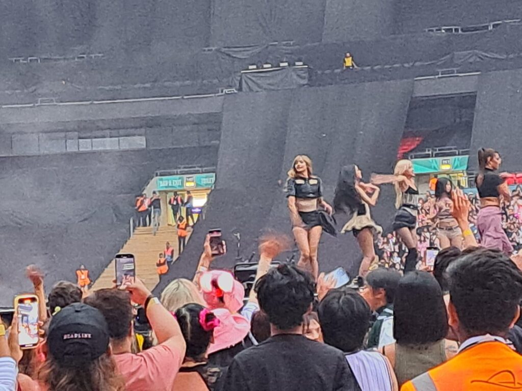 250817 Wembley - يا لها من تجربة!