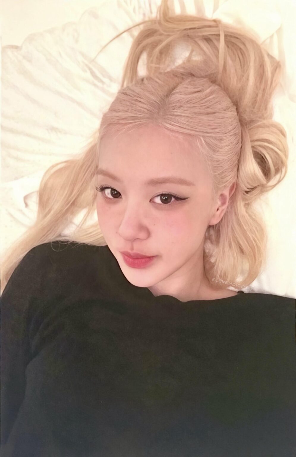 Rosé - 'Rosie' Jakarta photocard الحصري