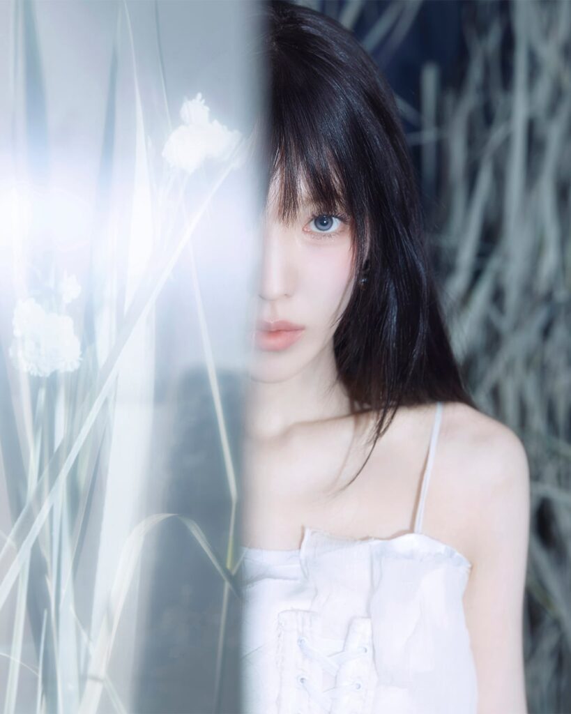 Red Velvet Wendy - The 3rd Mini Album: Cerulean Verge (Concept Photo 1 - Verge Ver.)