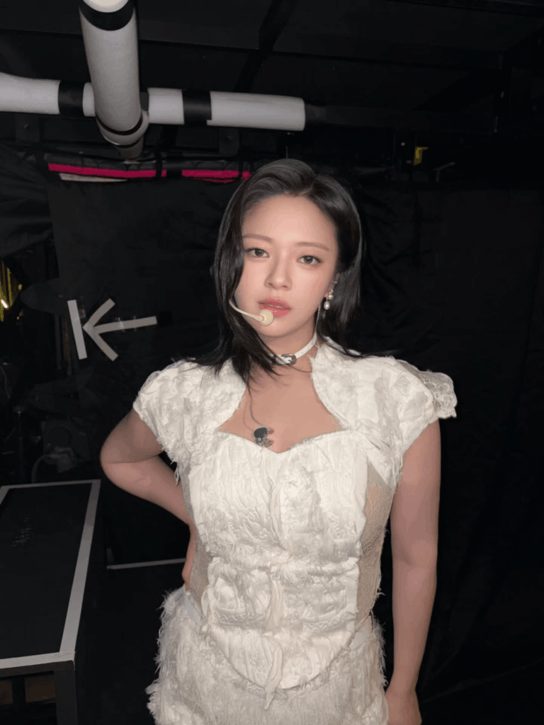 250828 تحديث Jeongyeon IG