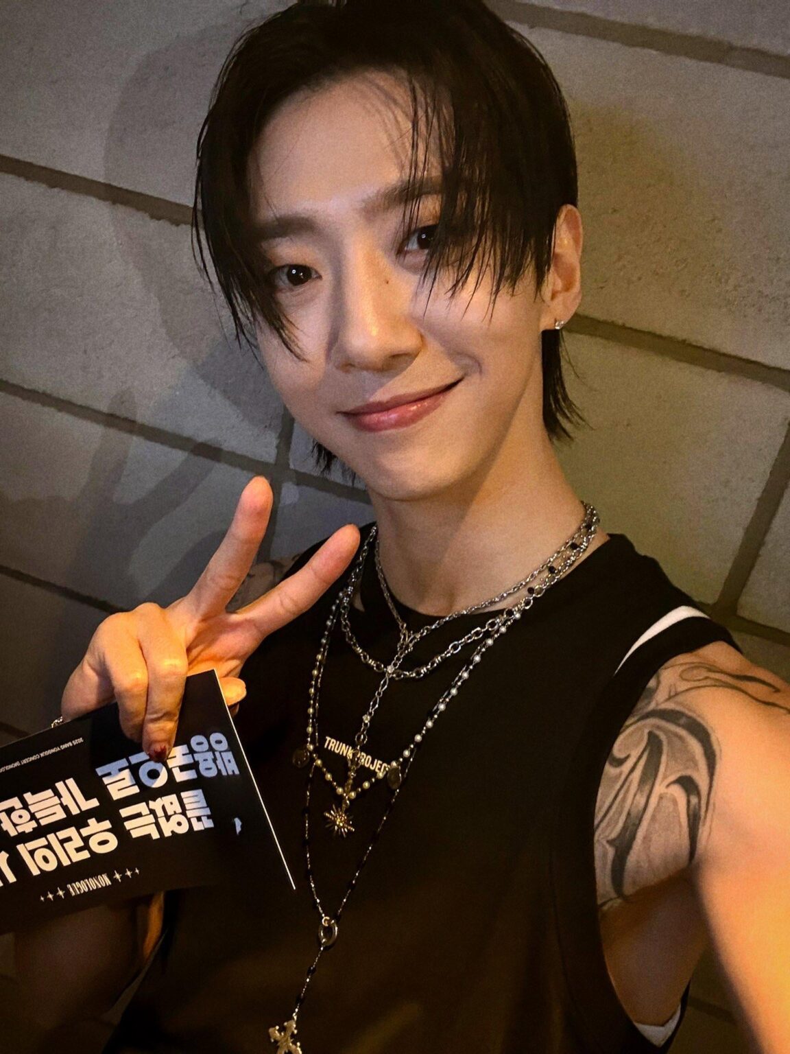 ذكرى الرابع عشر منفردا أول مرة منفردا ل Bap Bang Yongguk!
