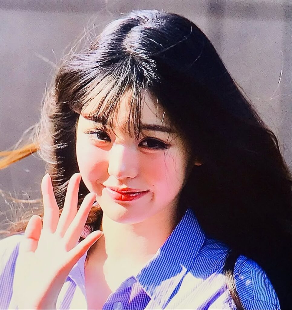 250829 Wonyoung بعد التصوير لبنك الموسيقى