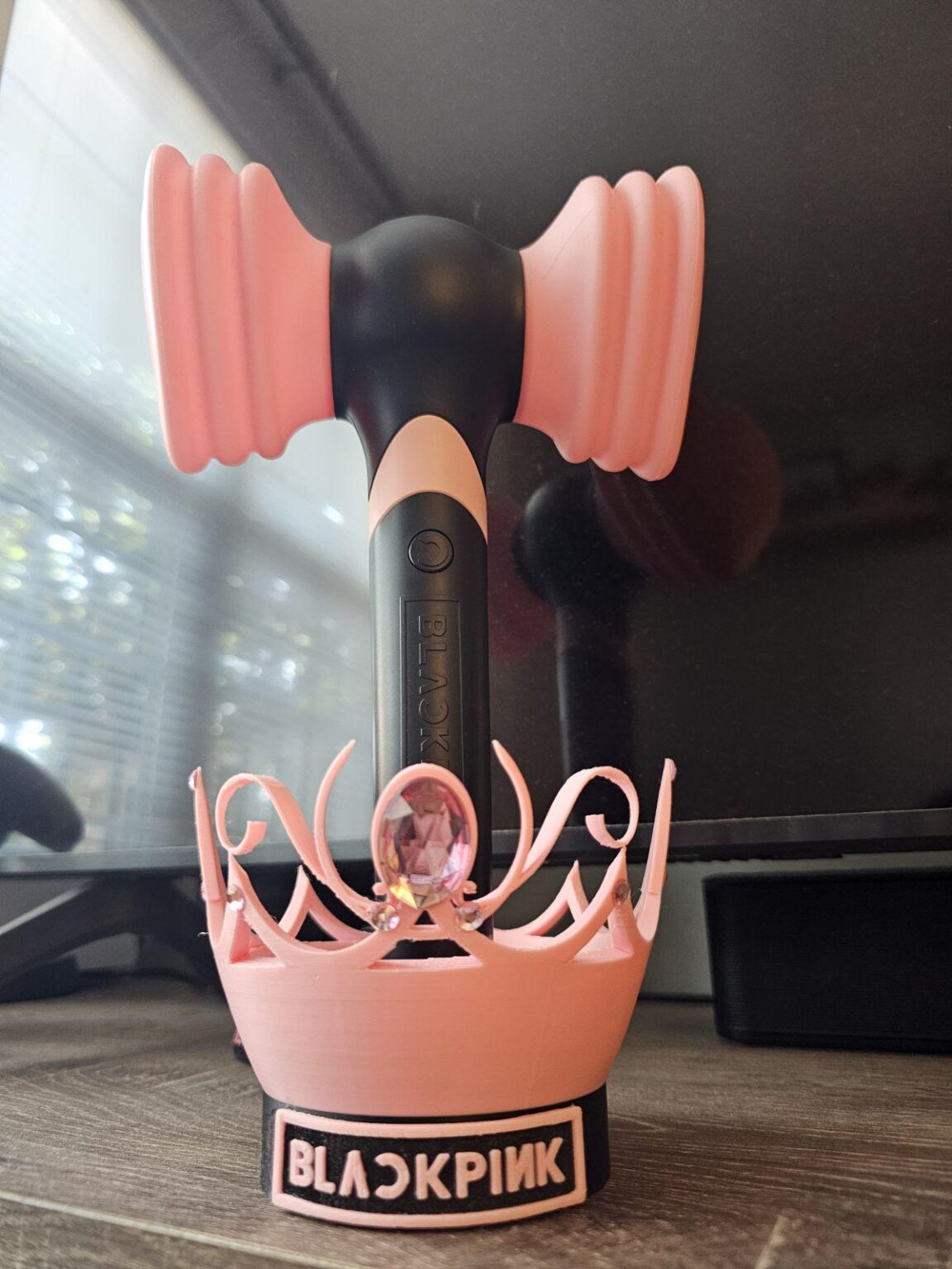 250812 صمم و 3D طباعة موقف لعصا الخفيف!