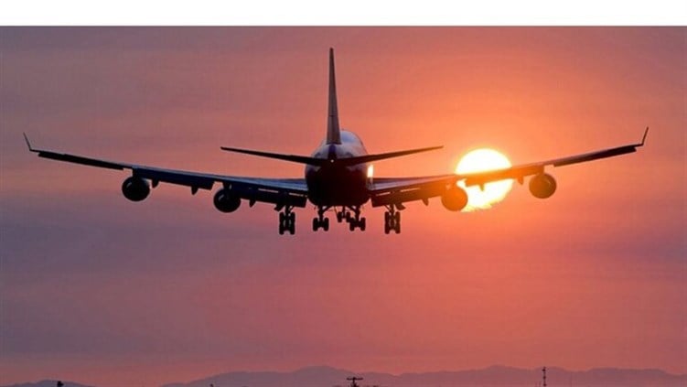 “هلع” داخل طائرة آتية إلى بيروت.. هذا ما حصل "هلع" داخل طائرة آتية إلى بيروت.. هذا ما حصل