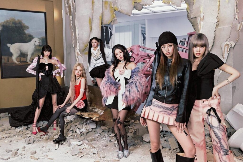 250819 Ive - The 4th EP: Ive Secret (Concept Photo 3 - Group ، Wonyoung ، Liz ، Rei)