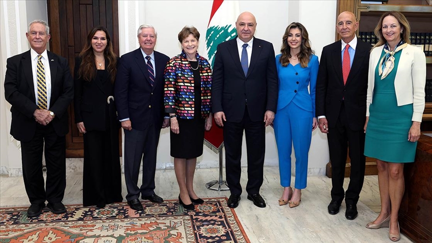 رئيس لبنان يجدد الالتزام بوقف إطلاق النار مع إسرائيل وحصر السلاح