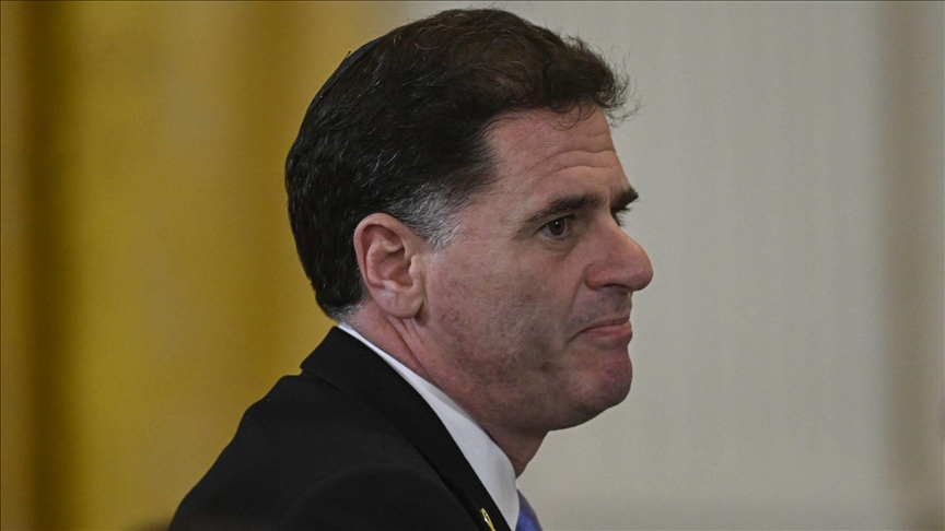 قناة عبرية: الوزير الإسرائيلي ديرمر التقى في باريس مسؤولين قطريين