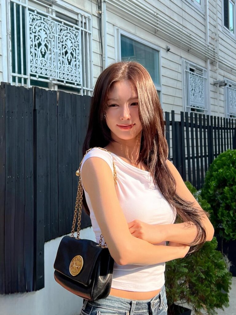 250702 Miyeon Instagram Update