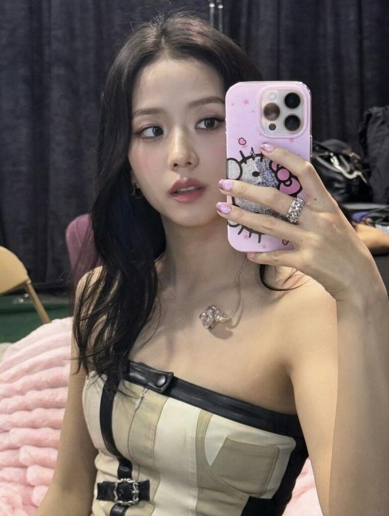 250801 Jisoo Weibo Update