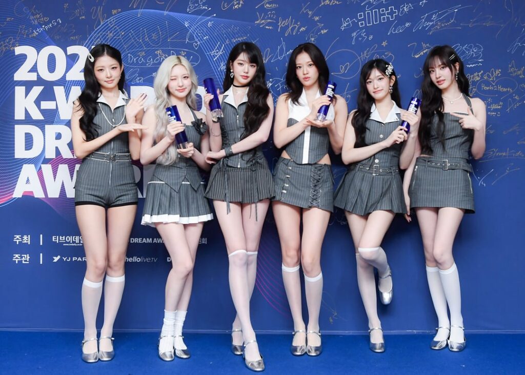 250827 K-World Dream Awards تحديث Twitter مع Ive