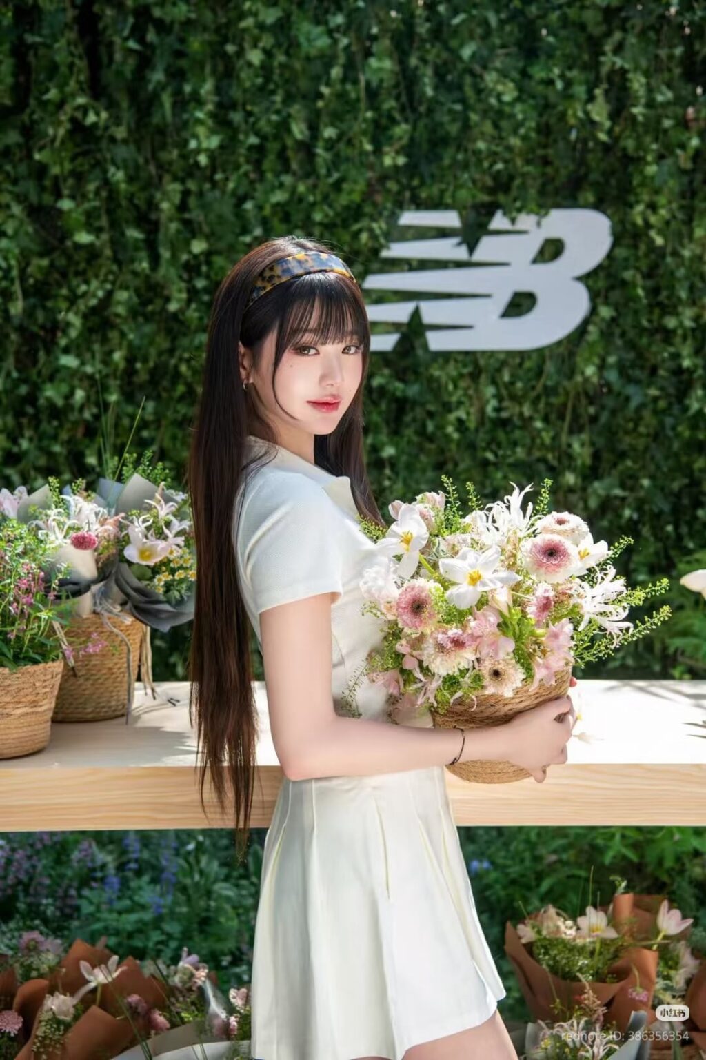 250817 New Balance China Weibo Update with Wonyoung