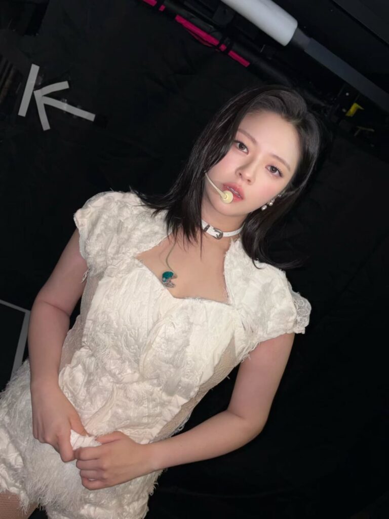 250828 تحديث Jeongyeon Instagram - "Nagoya💚"