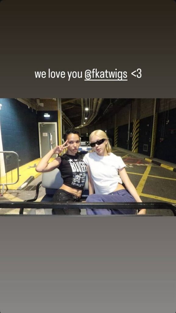 250815 تحديث قصة روز IG