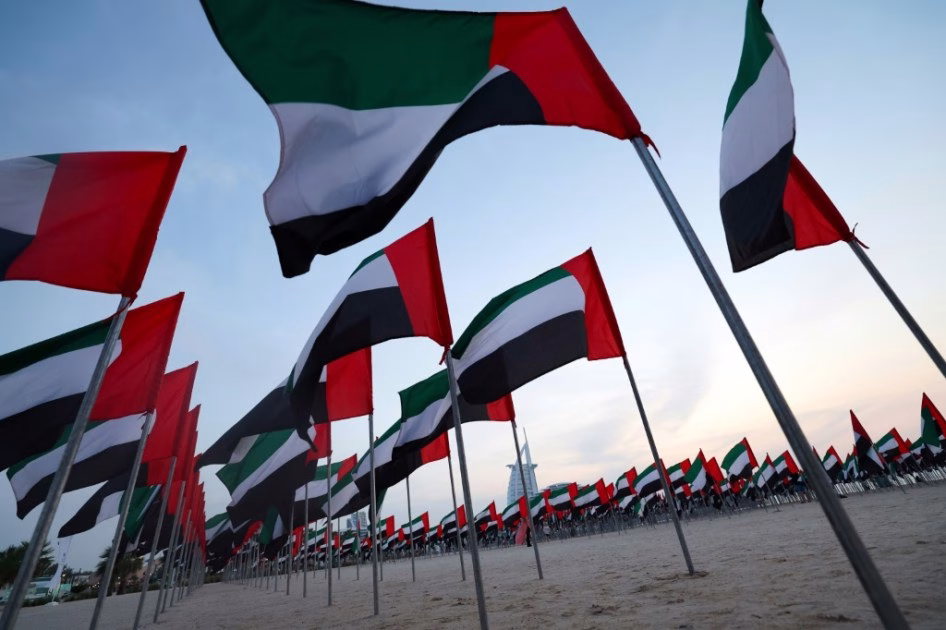 الإمارات تسلّم مطلوبين دوليين إلى فرنسا وبلجيكا.. تعرف على التفاصيل الآن