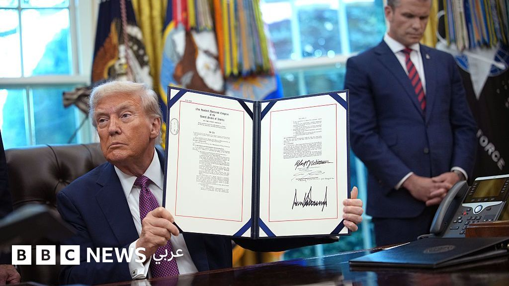 وزارة الحرب الأمريكية: تفاعل واسع على مواقع التواصل مع قرار ترامب بتغيير اسم وزارة الدفاع