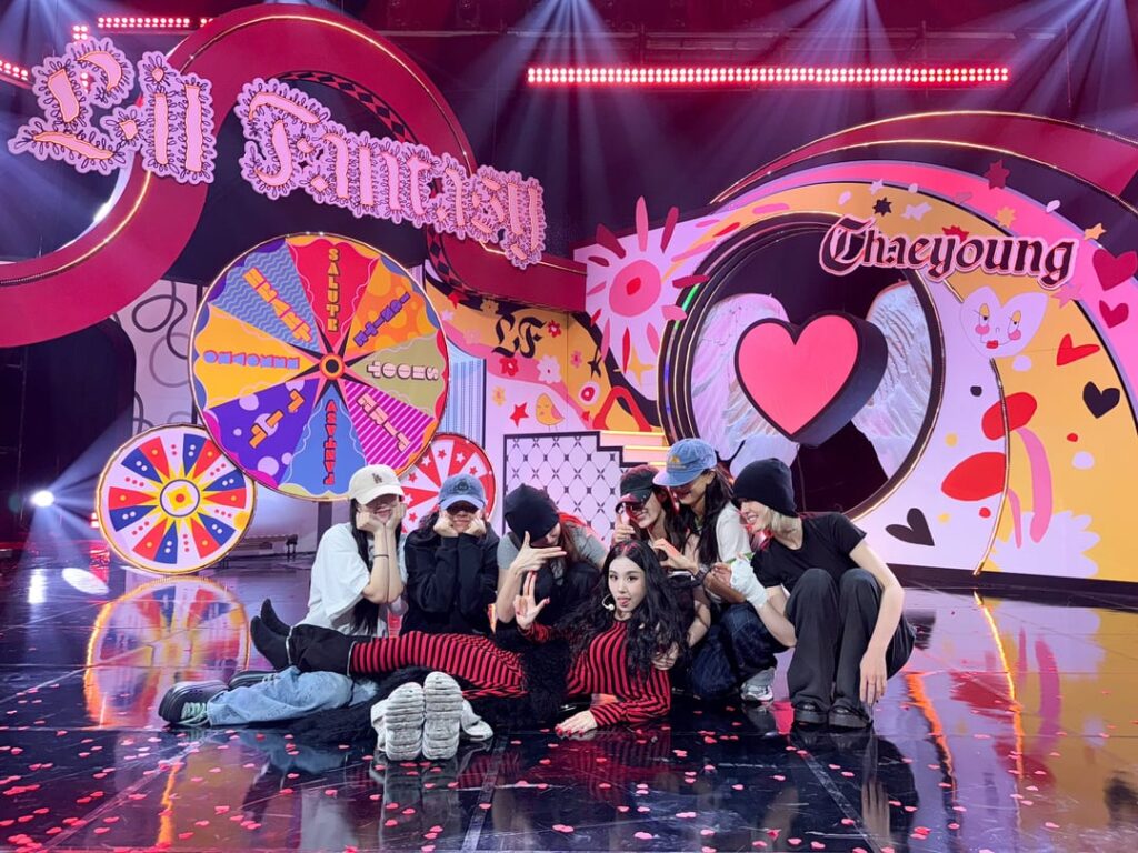 250913 Twitter Update - سرقت مرحلة "إطلاق النار" اليوم مرة واحدة ، مرة واحدة ، مرتين ، وحتى سومي! الكثير من الحب لشايونغ (بات بات 🫳🫳🫳)