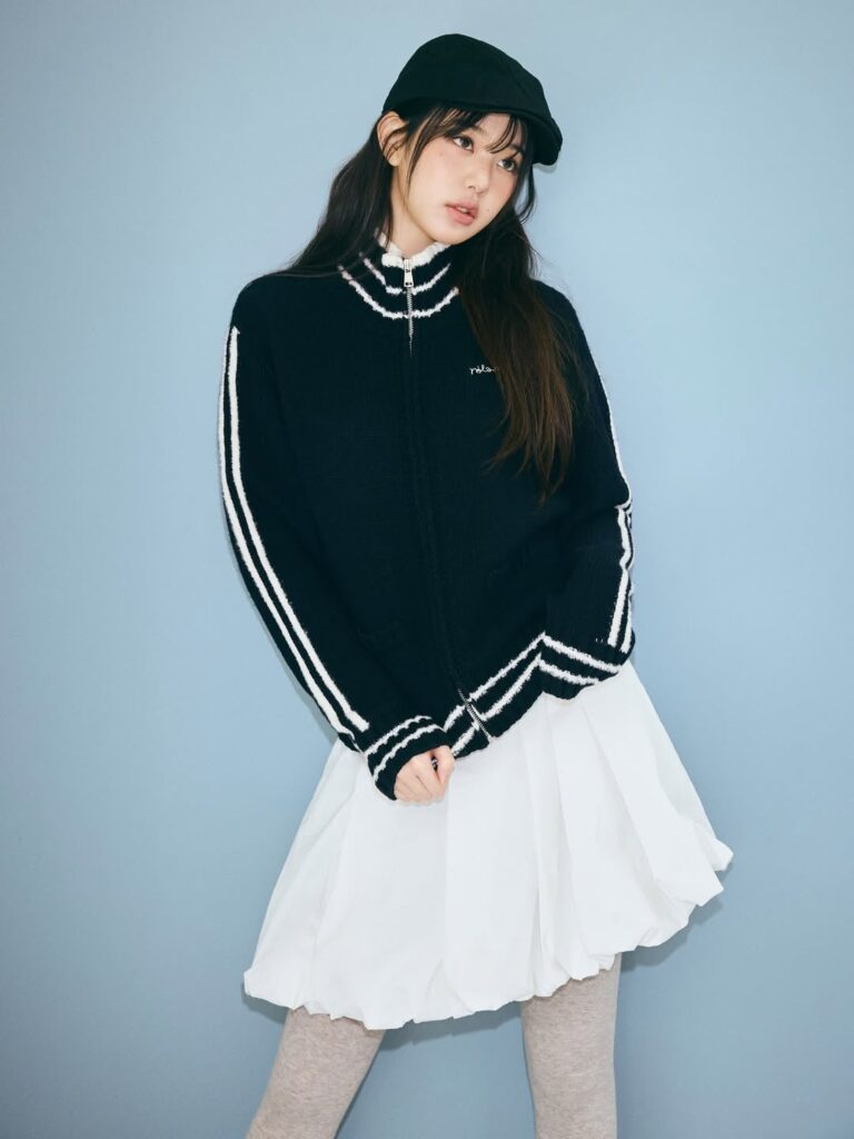 250909 Wonyoung - Rolarola (25 Fall 2nd Collection Sookbook 2)