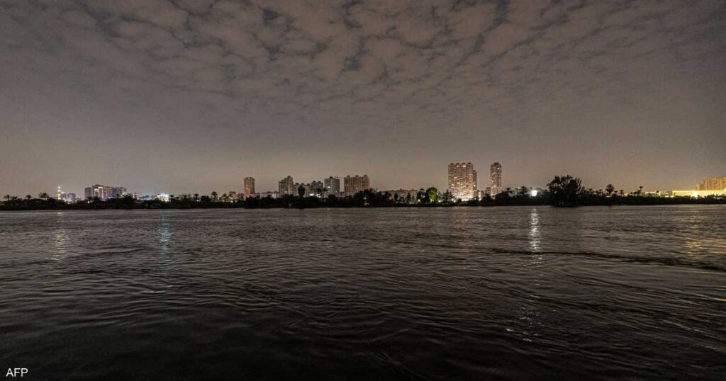 مصر.. توجه حكومي لترشيد الاستهلاك اليومي للمياه يثير الجدل