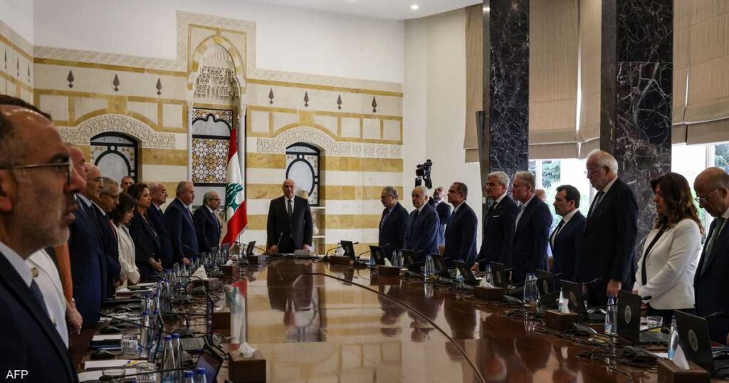 حزب الله يعلّق على تحرك حكومة لبنان بشأن خطة "حصر السلاح"