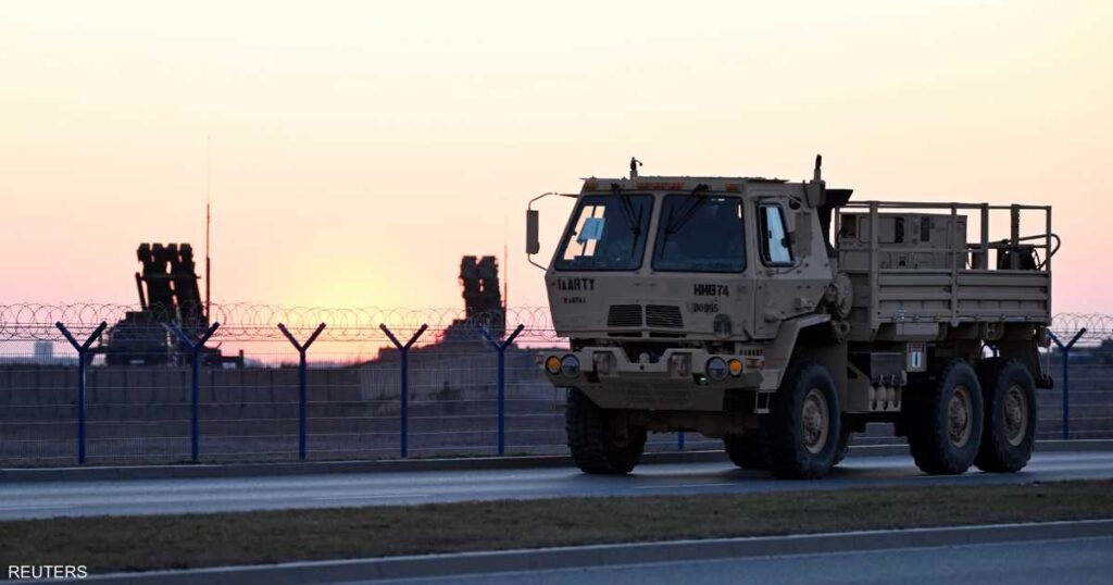 بولندا تُسقط مسيّرات روسية فوق أراضيها.. وتغلق 4 مطارات