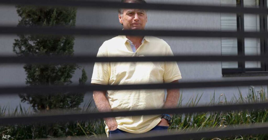 الحكم على بولسونارو بالسجن 27 عاما.. وترامب: كان رجلا صالحا الحكم على بولسونارو بالسجن 27 عاما.. وترامب: كان رجلا صالحا