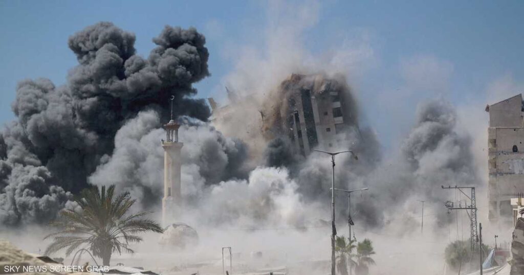 غزة.. الجيش الإسرائيلي يقتل "القناص" أبو سلمية وعائلته