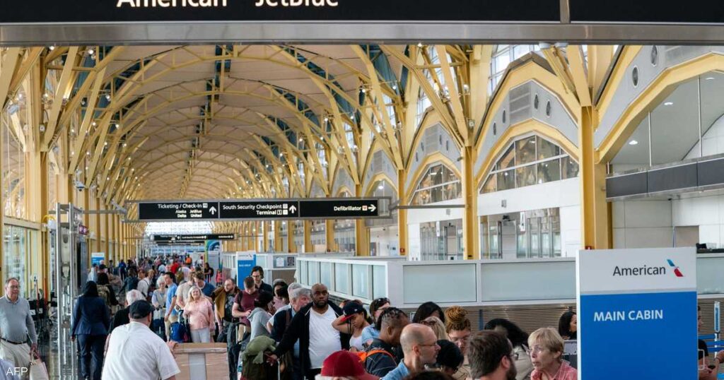 ترامب يفرض رسوما جديدة على هذه الفئة من التأشيرات