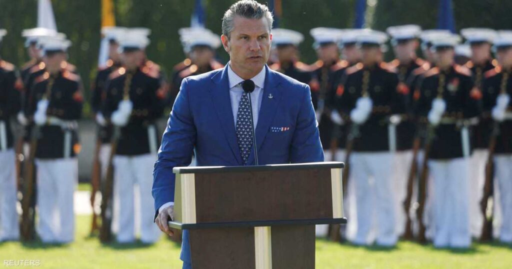 بعد استدعاء هيغسيث مئات الجنرالات.. ترامب: أحب هذا الاجتماع بعد استدعاء هيغسيث مئات الجنرالات.. ترامب: أحب هذا الاجتماع