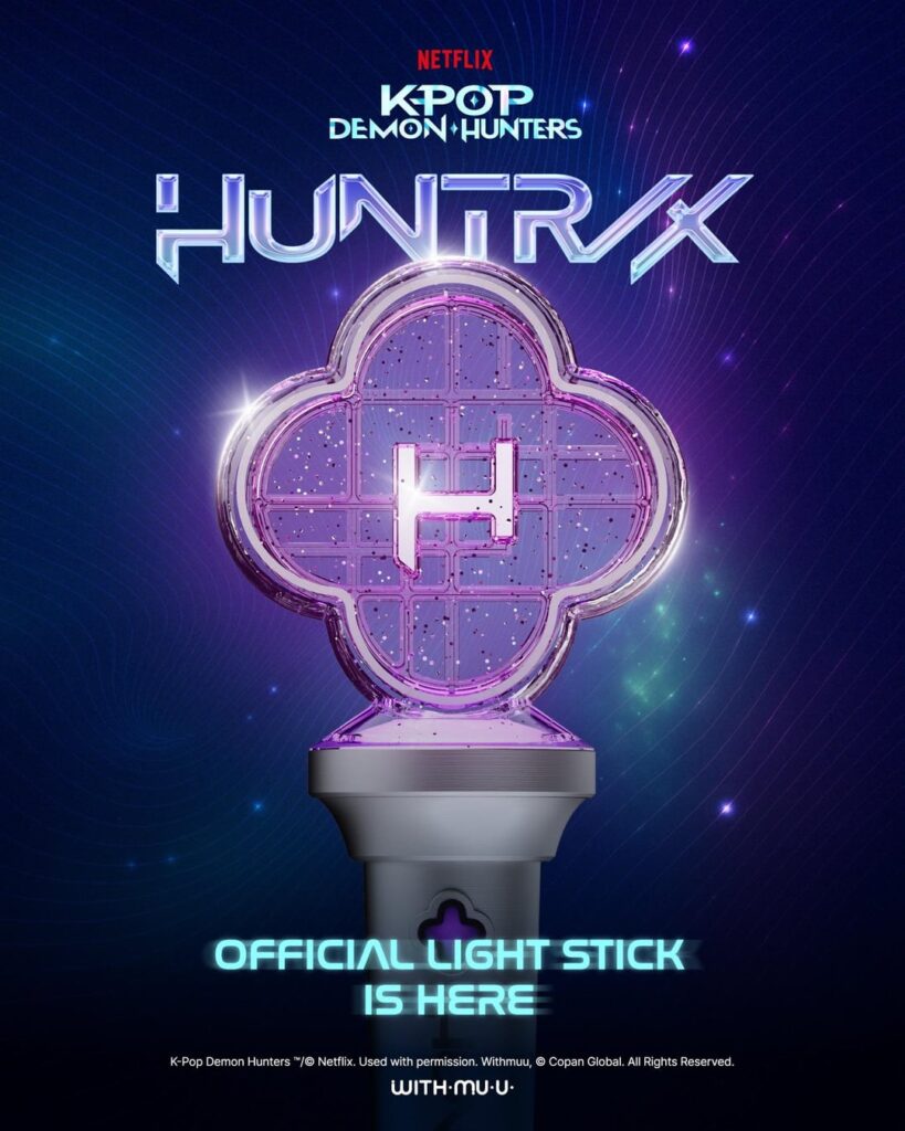 Huntr/X ، Saja Boys (KPOP Demon Hunters) – Stick Light Stick (تفاصيل المنتج) Huntr/X ، Saja Boys (KPOP Demon Hunters) - Stick Light Stick (تفاصيل المنتج)