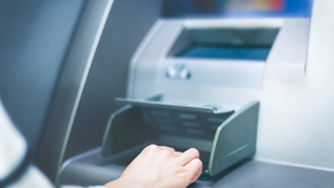 السعودية: ارتفاع إجمالي إنفاق المستهلكين إلى 122.6 مليار ريال (+ 9 %) في يونيو 2025